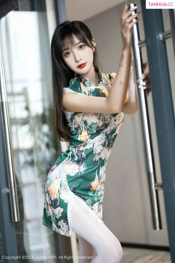 林星阑  [XiuRen]高清写真图 2024.03.14 No.8231 林星阑 丝袜美腿第4张图片